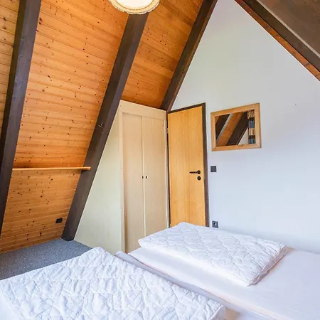 Ferienwohnpark Nurdachhaus Typ 8 Ndt 099 * Immenstaad am Bodensee